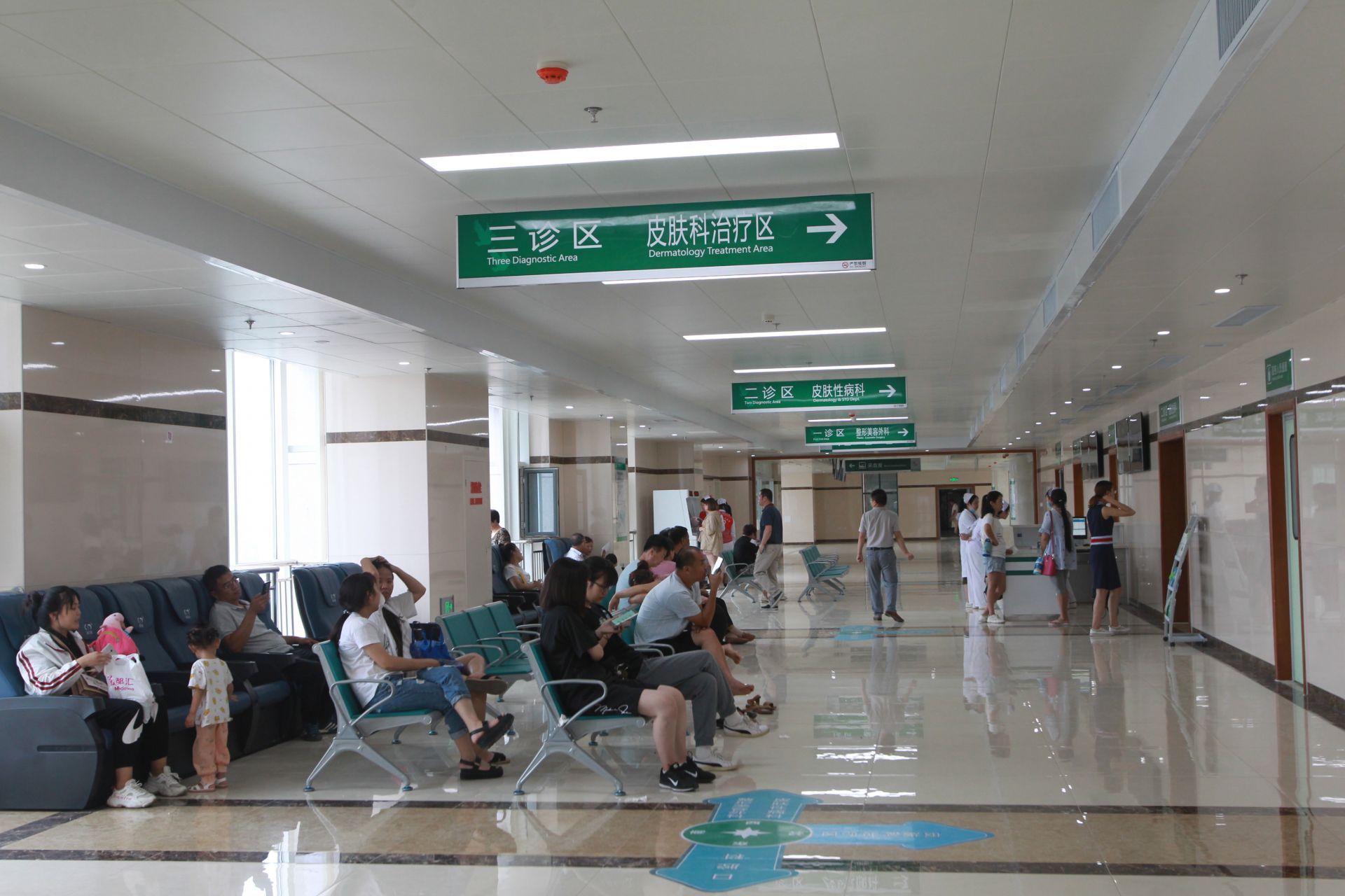 德州市人民医院耳鼻喉科、肿瘤科、皮肤科、PICC门诊顺利迁入新门诊楼