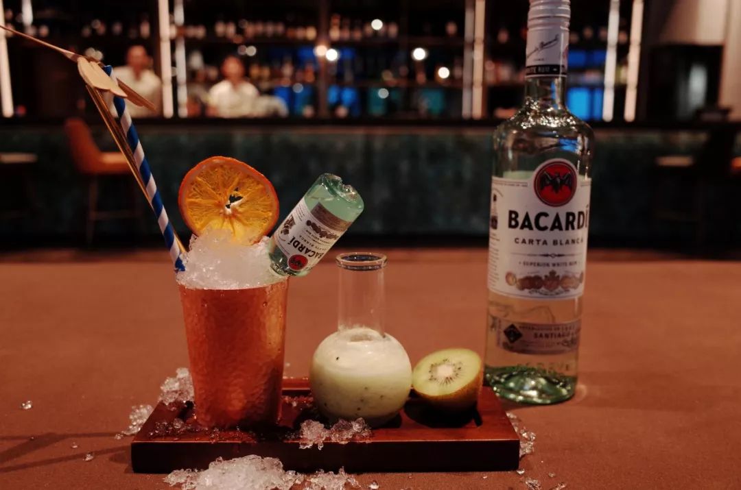 东钱湖康得思酒店康体中心,宁波东钱湖康得思酒店庭院房