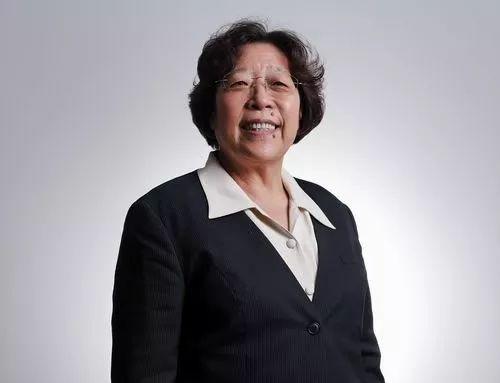 海尔杨绵绵简历,海尔创始人杨绵绵