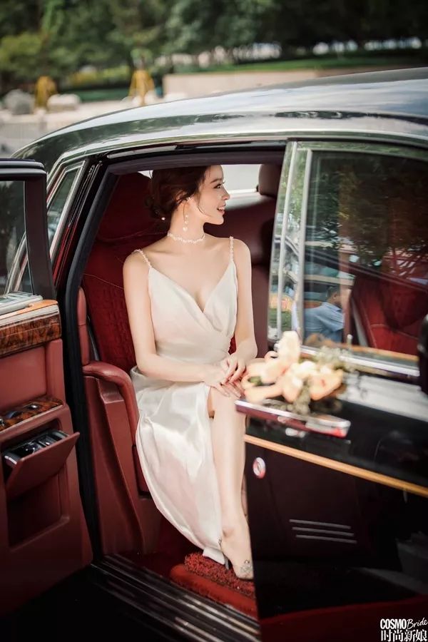 奥黛丽赫本与纪梵希婚纱,奥黛丽赫本风格婚纱照样片欣赏