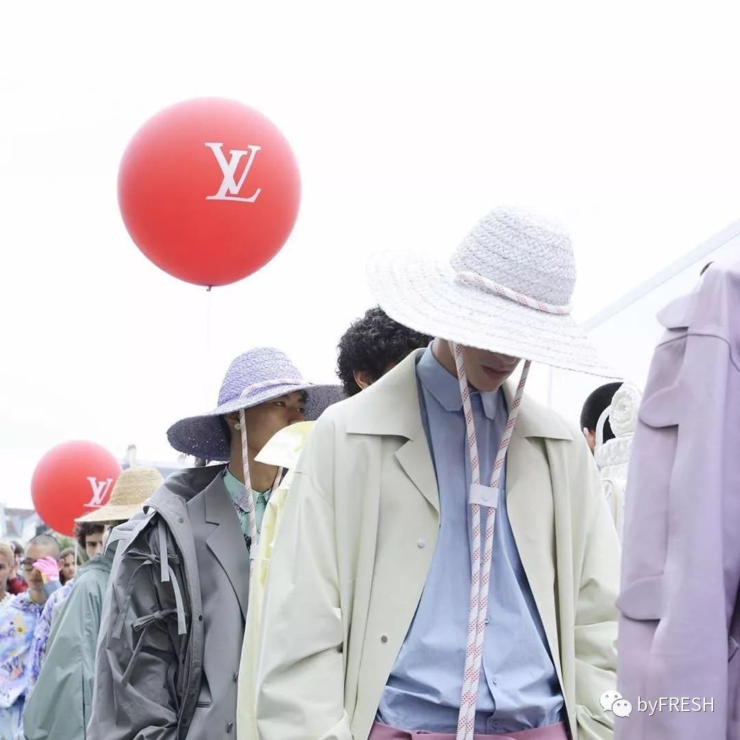 不想上班不想工作只想呆在家里,不想上班不想工作只想享福