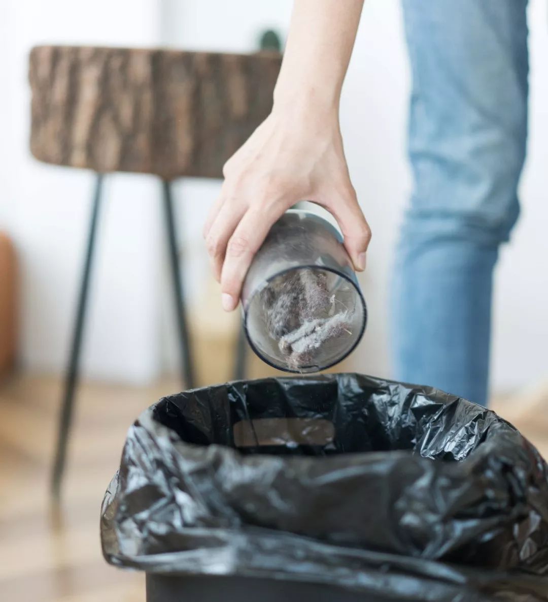 无绳便携式吸尘器,不用充电的家用小型吸尘器