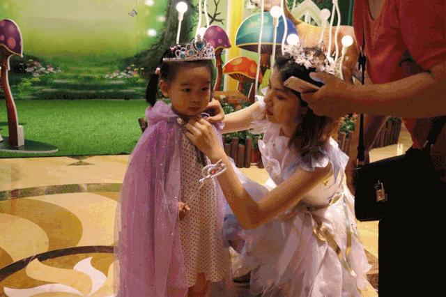 特惠398元起！住五星酒店看《三只小熊》、玩三大乐园，清凉度假任你选