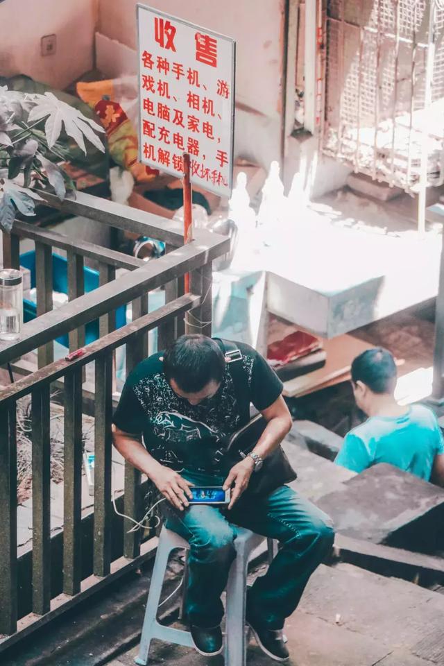 佛山市七星岗闹鬼的真实原因,重庆七星岗闹鬼真相揭秘