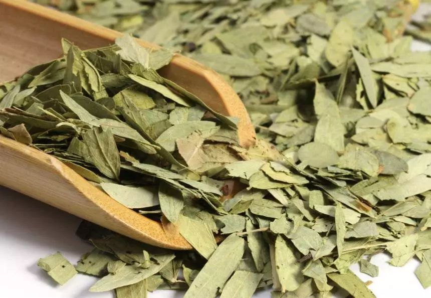 女大学生网购“番泻叶”减肥，3个月减了30斤，“大姨妈”却不来了