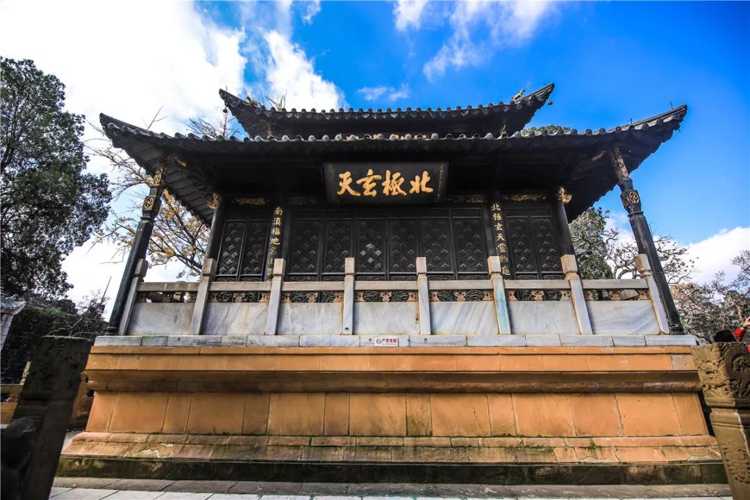 昆明金殿风景区古建筑之美,百年前昆明金殿照片