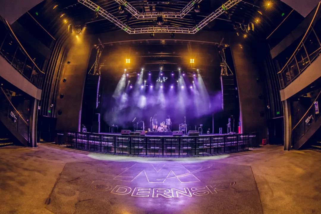 涔愰槦鐜板満livehouse瓒呯噧,鍚勪釜涔愰槦鐨刲ivehouse