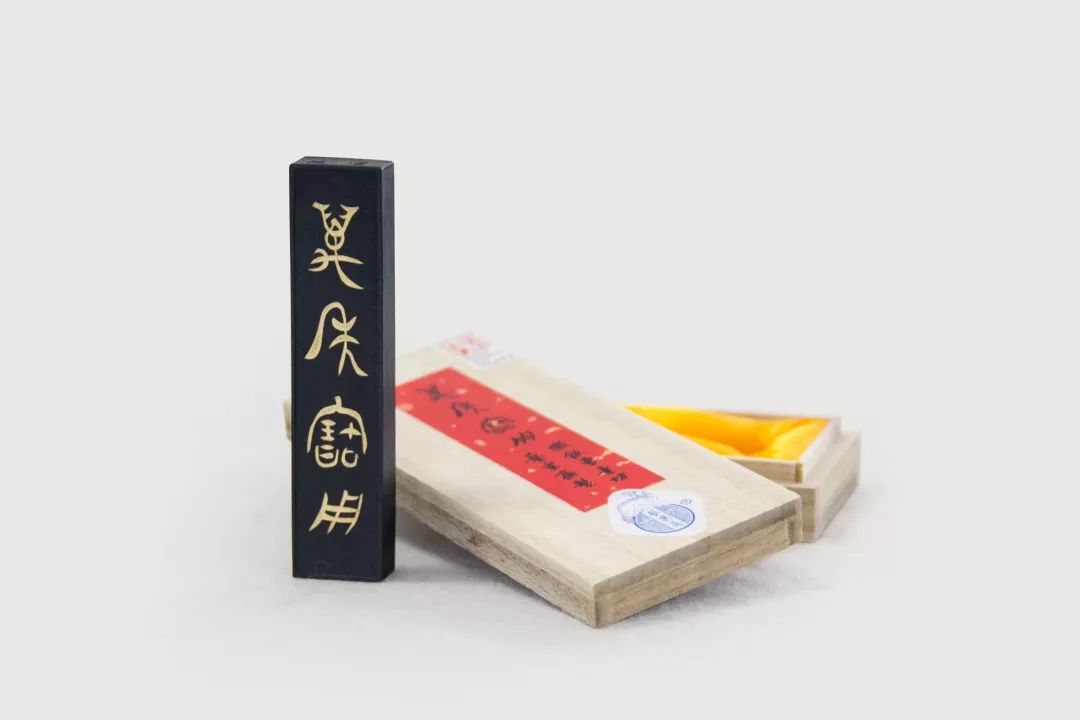 朱砂墨锭磨墨鉴别,怎样用墨条研墨