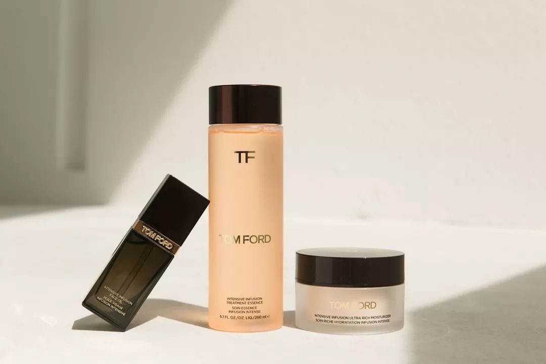 “在这个世界上找不到任何一个地方，还会有人不知道我的名字”