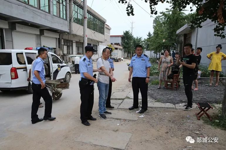 两男子深夜砸19辆车盗窃7小时落网,打小偷一巴掌违法吗