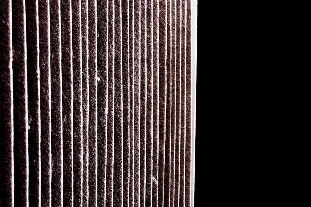 夏天房间开空调有臭味怎么解决,夏天空调有味换什么