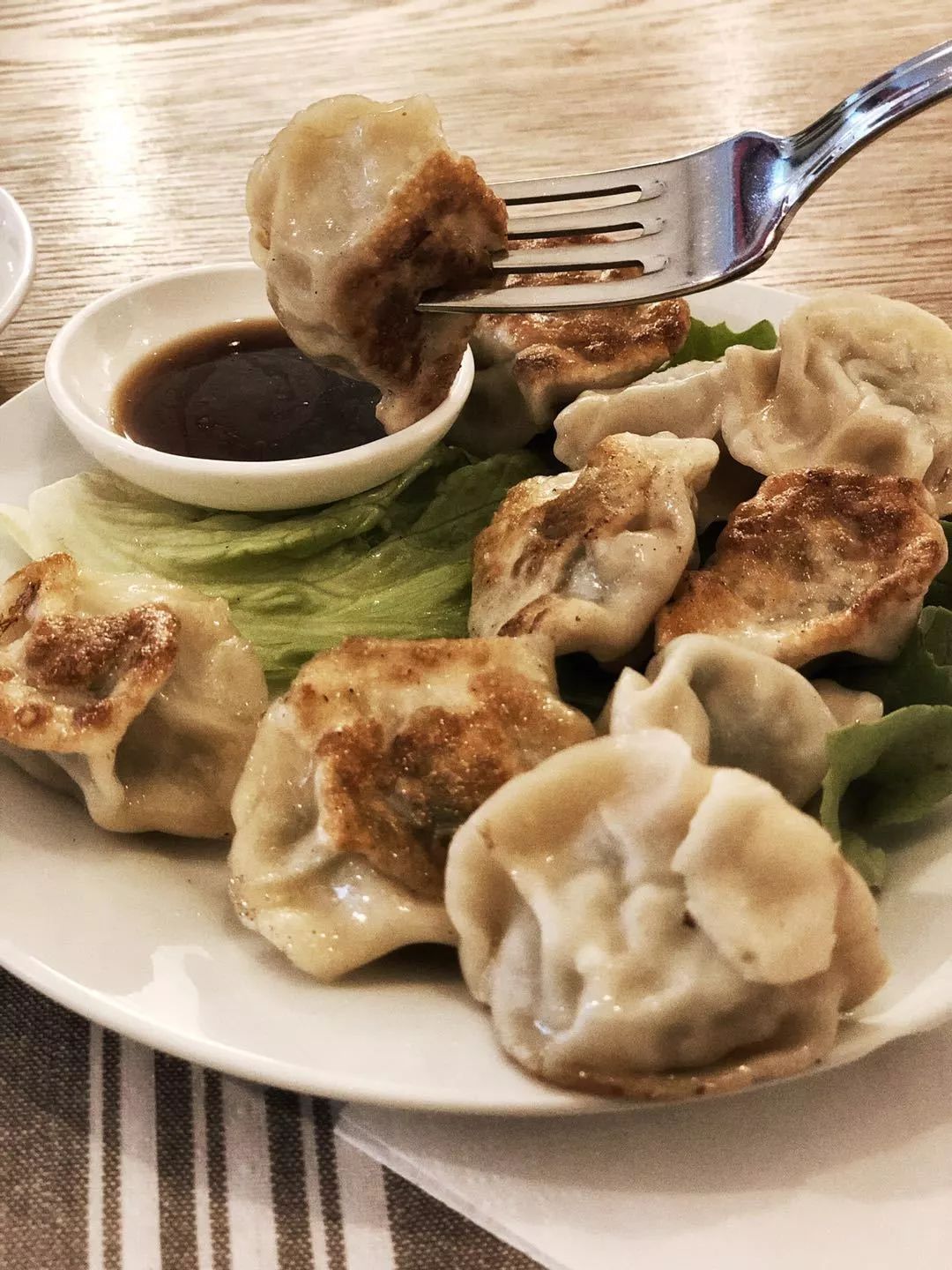 走出成都|幸运的人,才可以在巴黎自由迷失