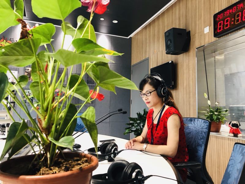 手链变手铐的视频,手链变手铐视频