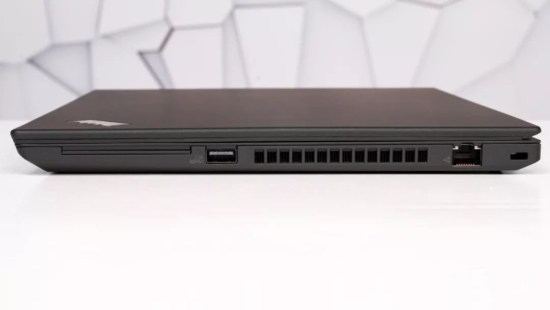 笔记本屏幕素质排名,6000元屏幕素质最好的笔记本