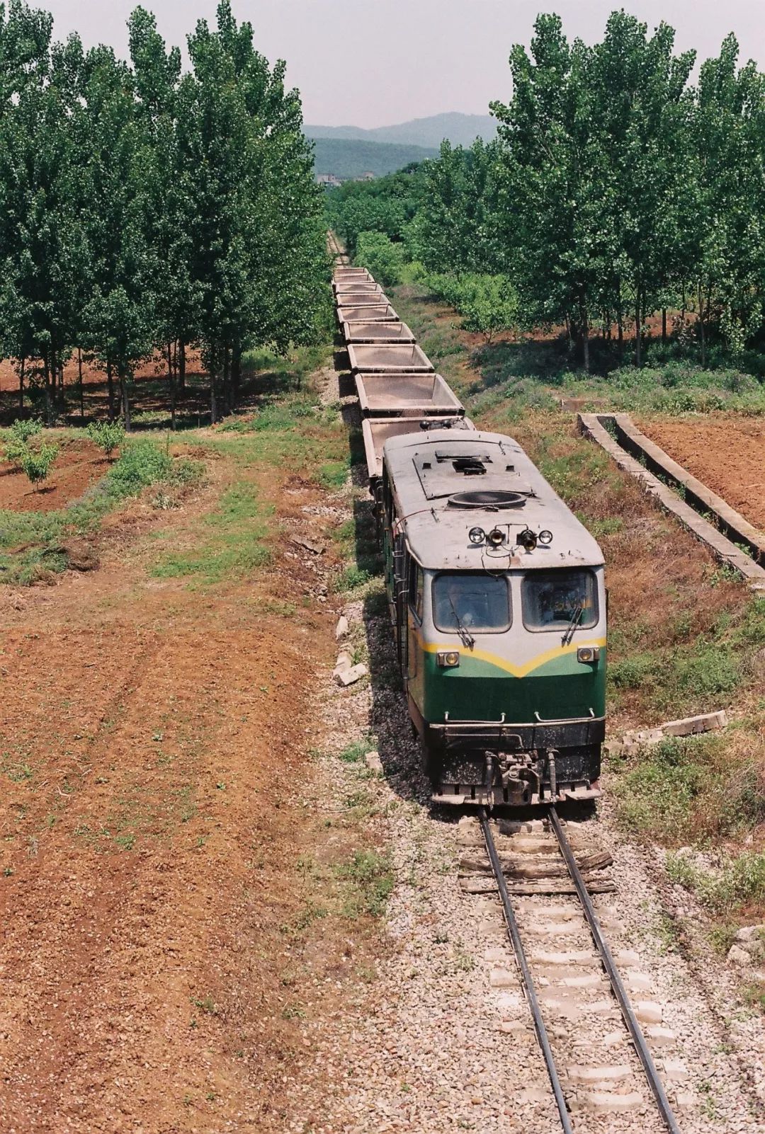 中国哪里的火车最美,中国哪里还有绿皮火车