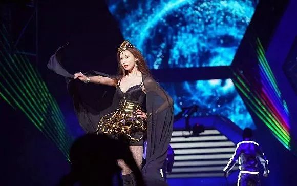 维密创办人,维密是谁创办的