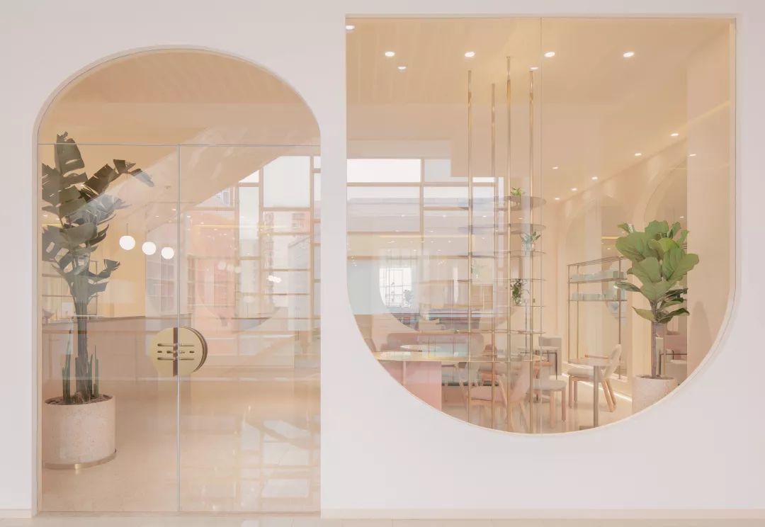 拒绝花哨！建筑师CP孙大勇×万书言，携手打造洞穴式美容院