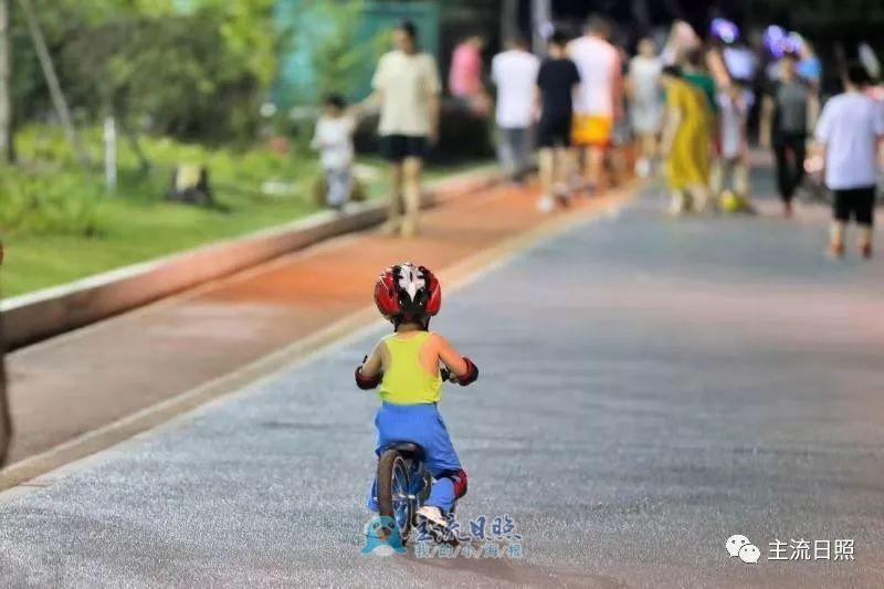 日照健身比较好的地方,日照小区户外健身器材较多的地方