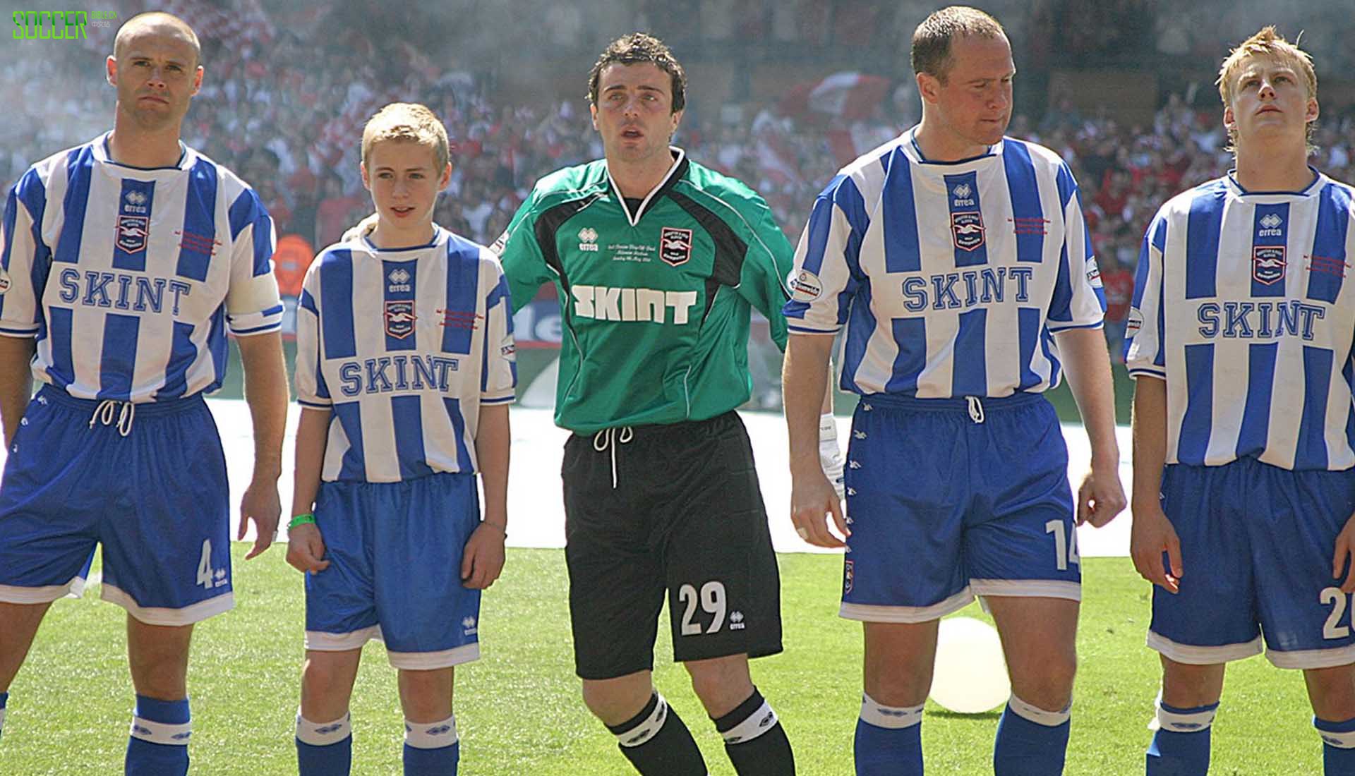 英超各球队球鞋赞助商,英超球队各俱乐部汽车赞助商