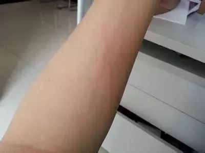 官方正品乳胶冰丝凉席,温度太高推荐一款冰丝凉席