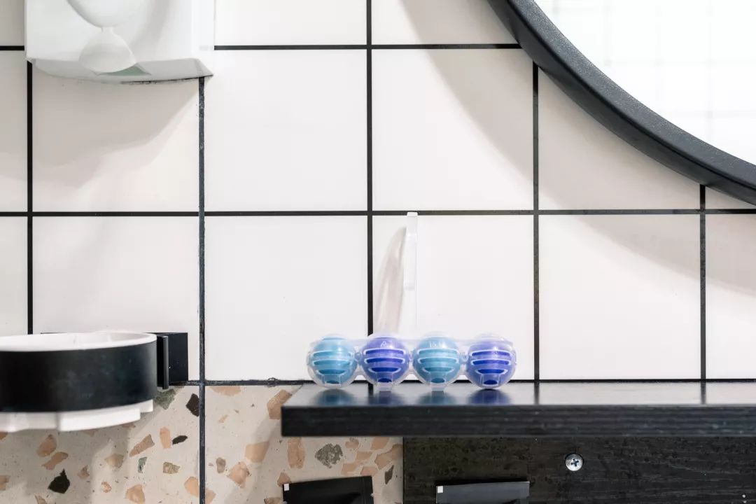 马桶特价秒杀200-300元,马桶冲水喷射大量细菌是真的吗