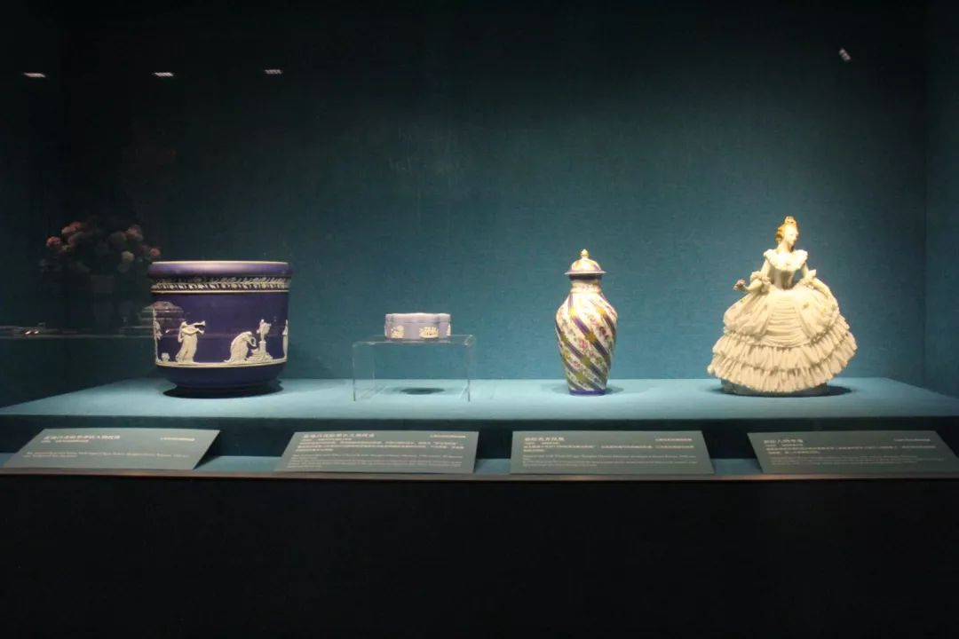 展览|励志史:“模仿”景德镇逆袭成“欧洲第一名瓷”