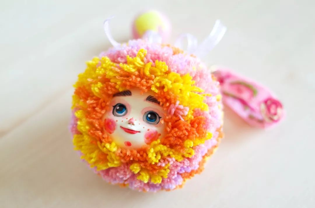 她把幻想做成超萌玩偶！教你创作属于自己的爱心手作「免费公开课●大大微讲堂」