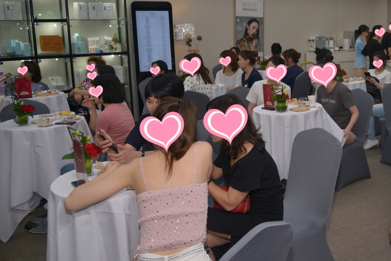 成都艺星整形医院谢雯院长视频,艺星整形谢雯