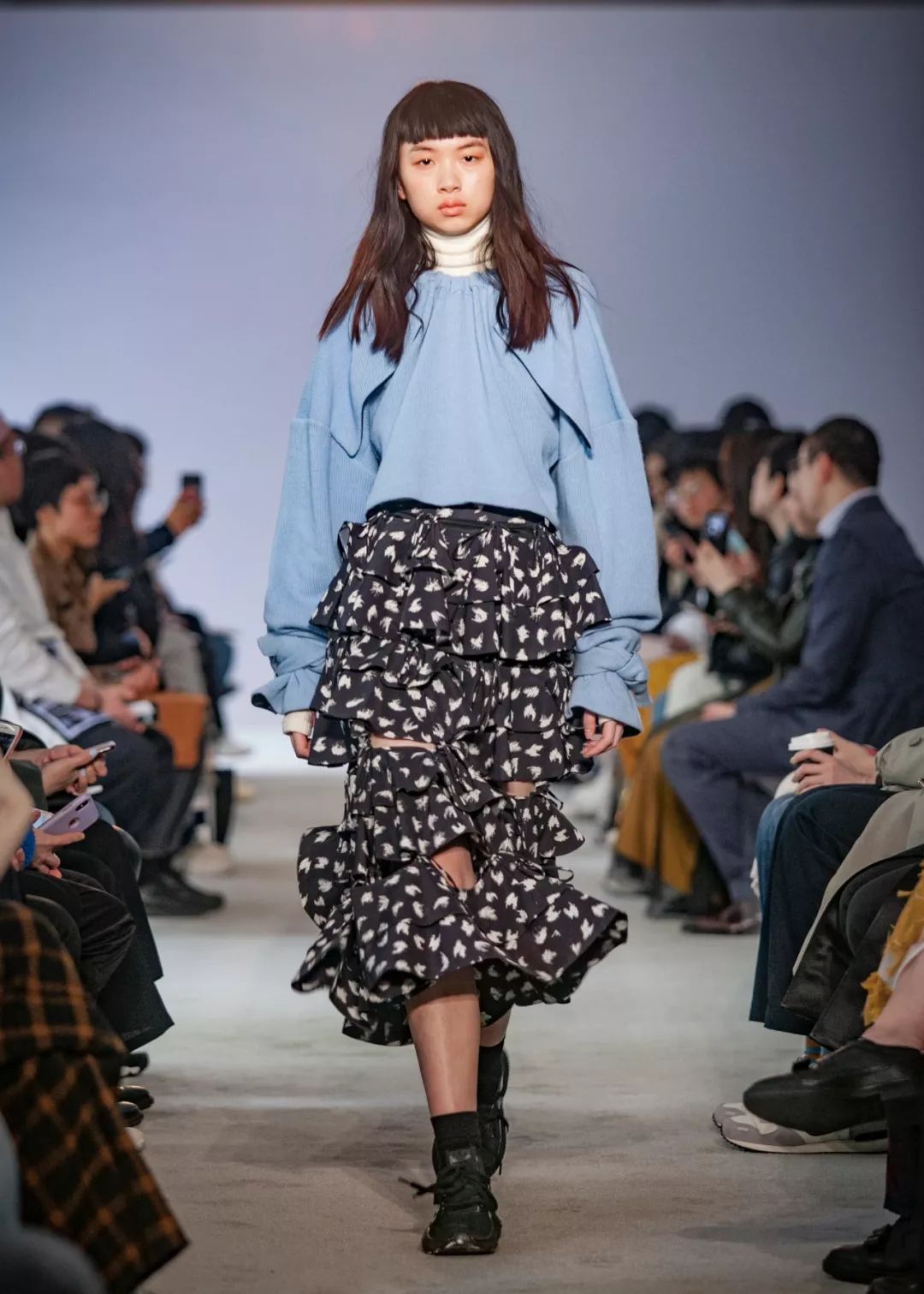 21年秋冬女装流行趋势,21年秋冬女装流行色