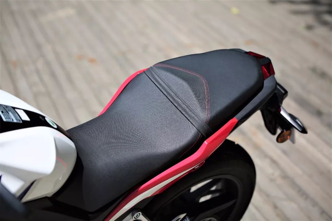 新大洲本田cbf190r与五羊本田cb190,cbf190r新大洲本田测评