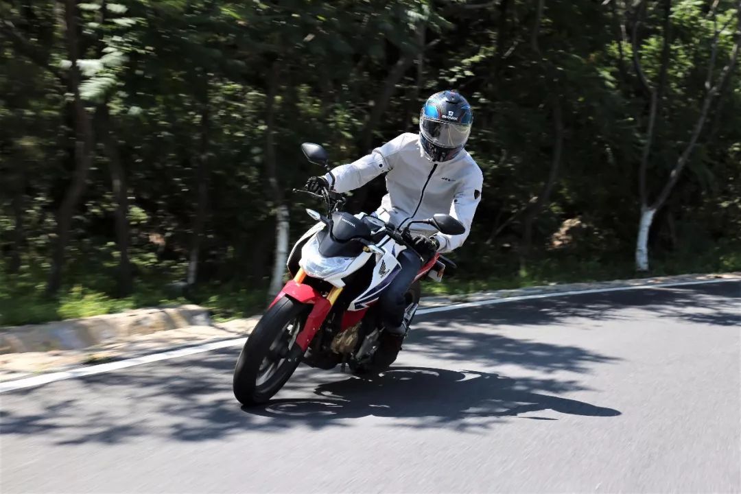 新大洲本田cbf190r与五羊本田cb190,cbf190r新大洲本田测评