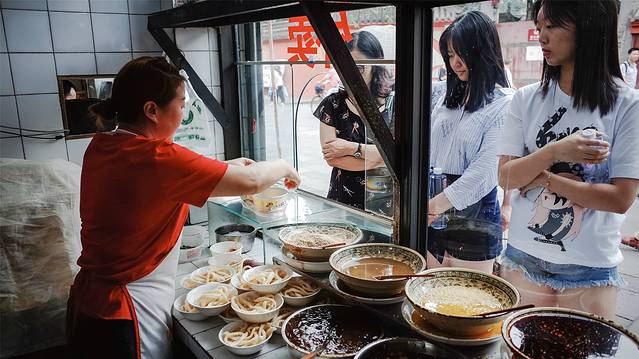 鎴愰兘甯︿笉璧扮殑鍏洯,鎴愰兘涓滈儕璁板繂缃戠孩鎷嶇収