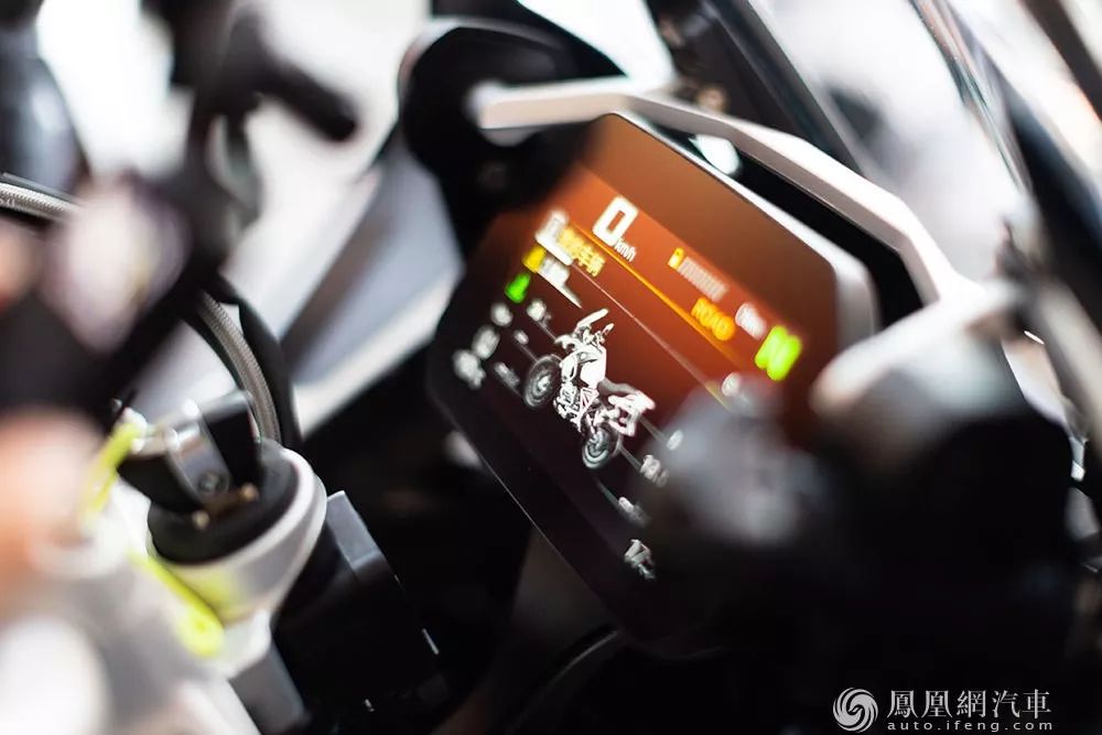 未来宝马水鸟ADV升级版,新款宝马水鸟测评