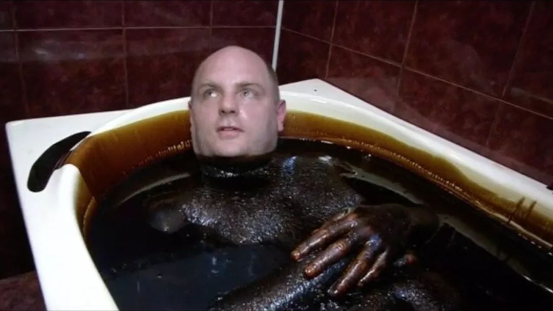 世界迷惑行为大赏解说,世界洗浴