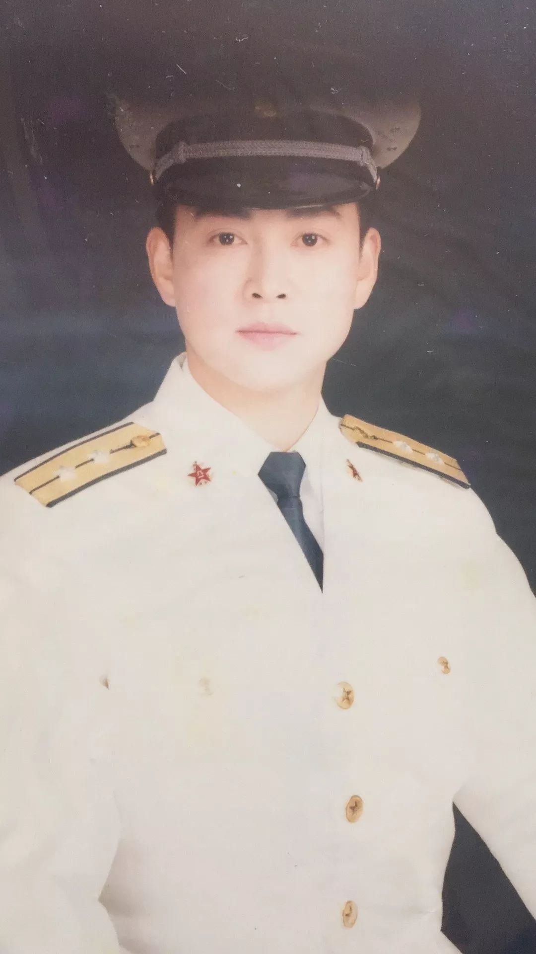 八一特刊老部队,八一特刊不忘当年军旅志