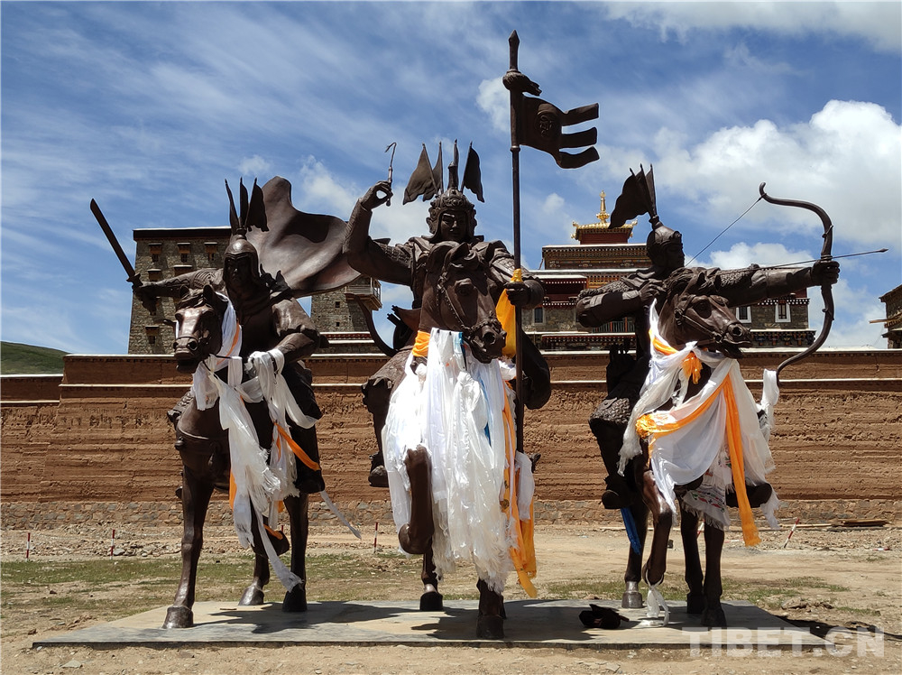 狮龙宫殿：格萨尔文化的传习所