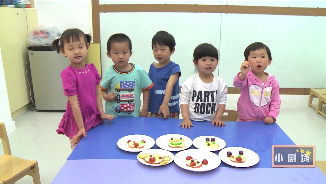 娃认生只要妈妈抱怎么办,宝宝只粘妈妈怎么办