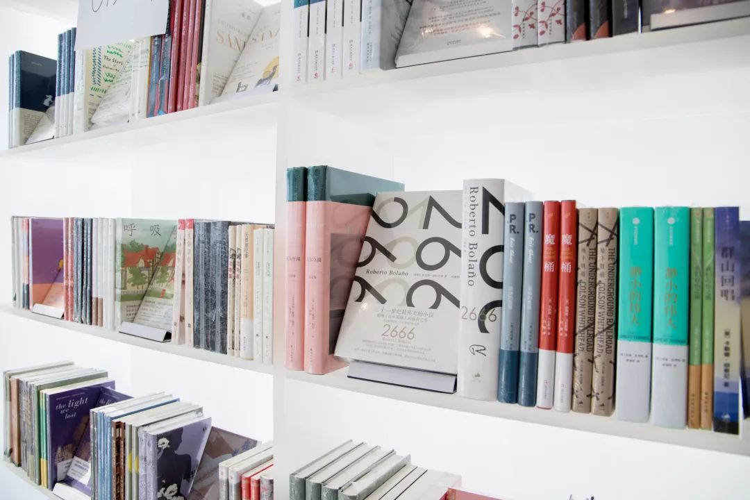 去处｜盘点沪上8大特*图色**书馆！不管大人小孩，来了就不想走