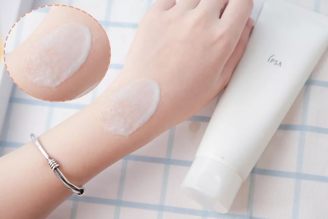 洗出黑头的洗面奶测评,最好用的洗面奶测评温和不刺激