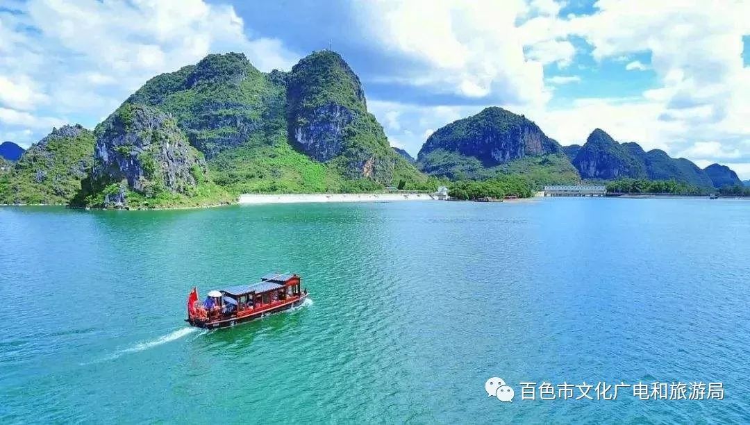 头条|不想走的太远?那我们就去百色这些美到窒息的旅游景点看看吧