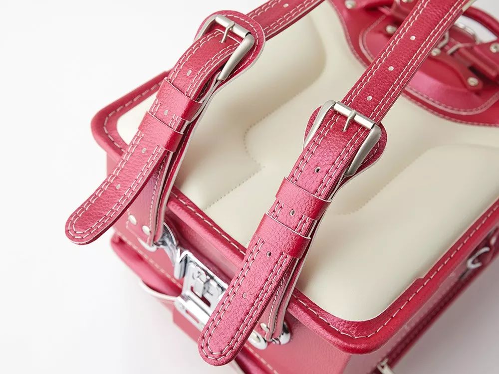 日本小孩的书包有哪些,日本儿童减负保护肩脊书包