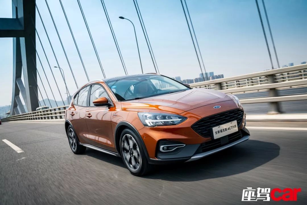 福特福克斯suv落地价,福特新款suvsport