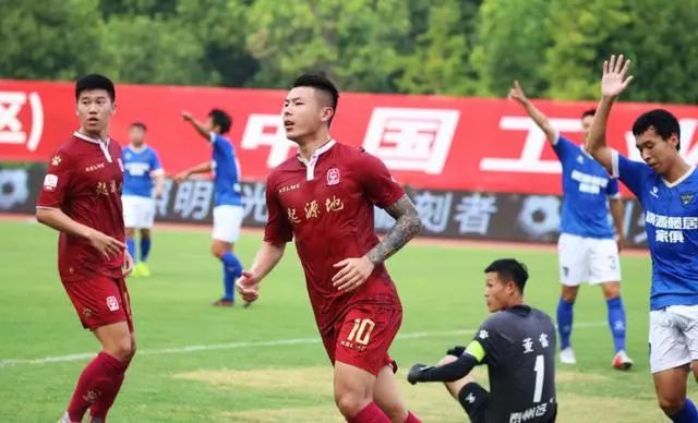 遗憾!淄博两球领先被追平,成源进球被吹越位