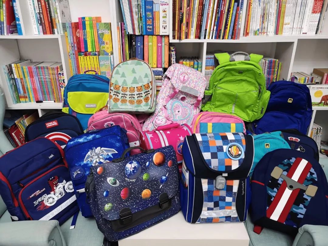 背背佳矫正驼背书包,驼背书包怎么挑选