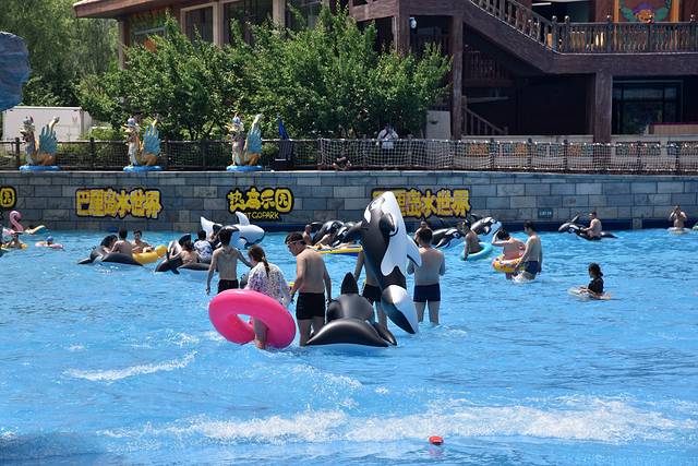 辽宁最刺激的水上乐园,抚顺皇家海洋乐园过山车
