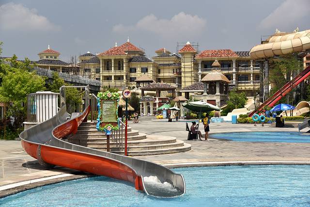 辽宁最刺激的水上乐园,抚顺皇家海洋乐园过山车