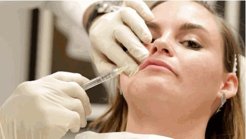 薄唇如何丰唇好看,丰唇使嘴唇变得更美