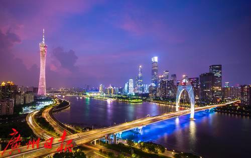 广州珠江夜游哪个最好玩,广州坐船夜游珠江真实视频