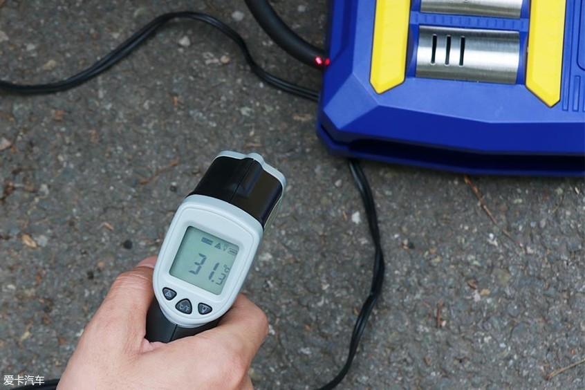 车载充气泵固特异和米其林哪个好,固特异米其林与倍思充气泵哪个好