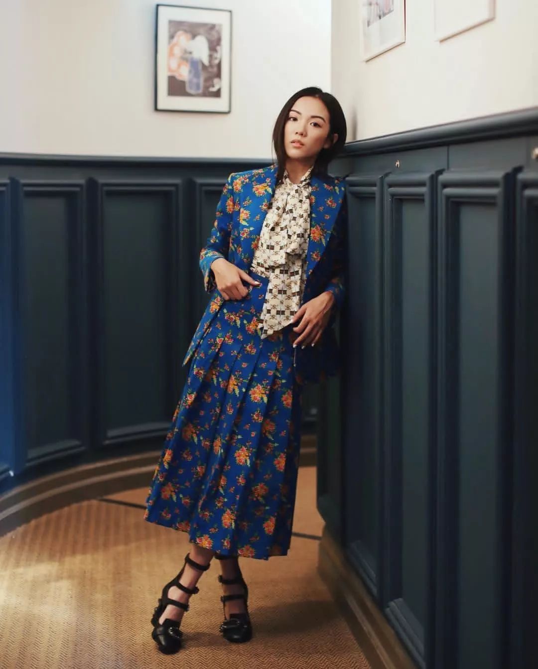 雎晓雯周冬雨吹泡泡,雎晓雯吹泡泡周冬雨